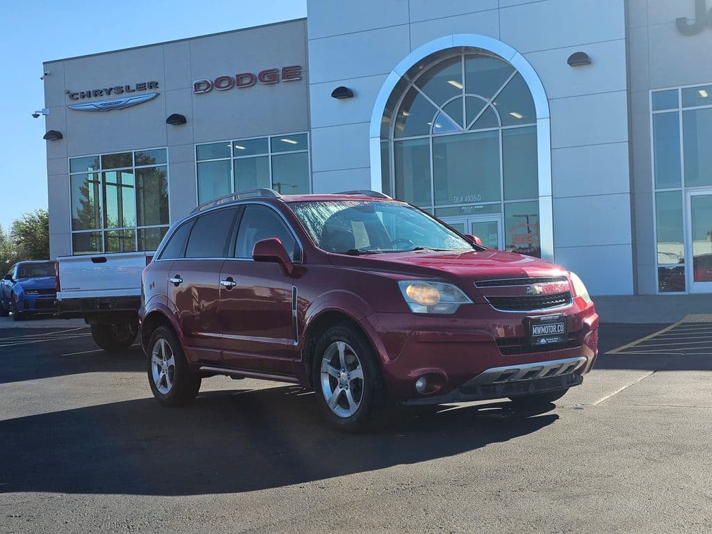 2014 Chevrolet Captiva Sport Fleet Base — photo 1 of 32