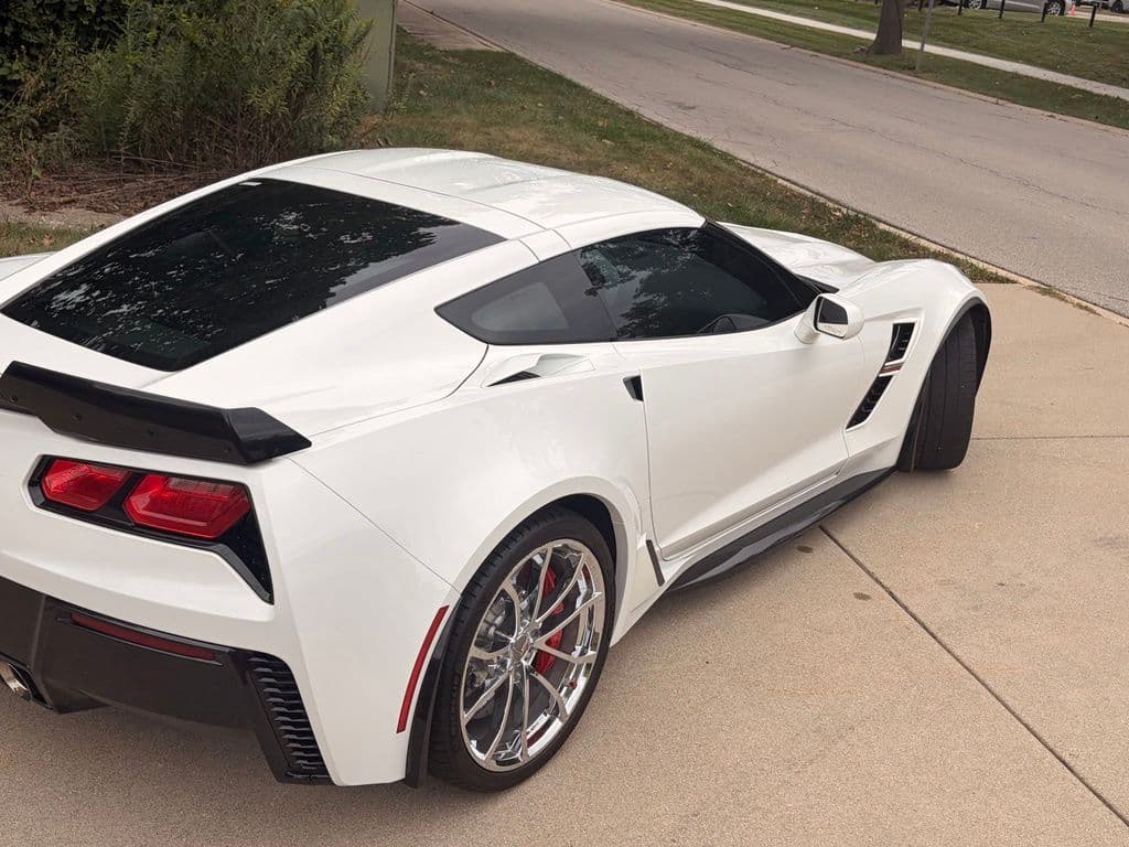 2018 Chevrolet Corvette Grand Sport 2LT — photo 1 of 46