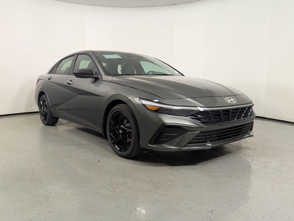 2026 Hyundai Elantra SEL Sport — photo 1 of 26