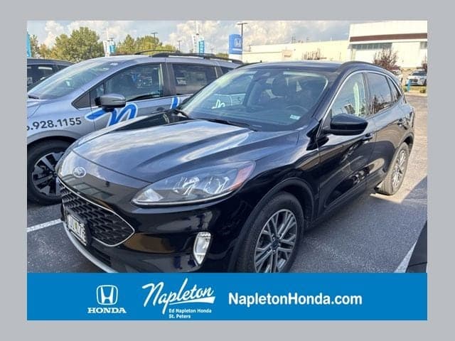 2022 Ford Escape SEL — photo 1 of 33