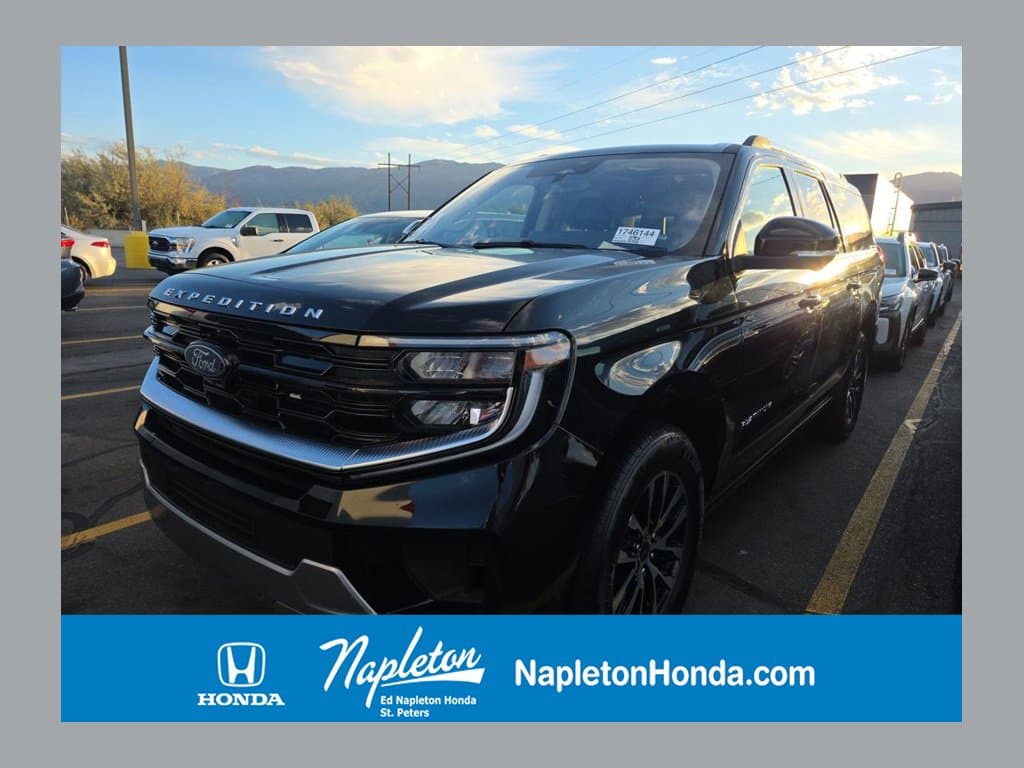 2025 Ford Expedition Max Platinum — photo 1 of 28