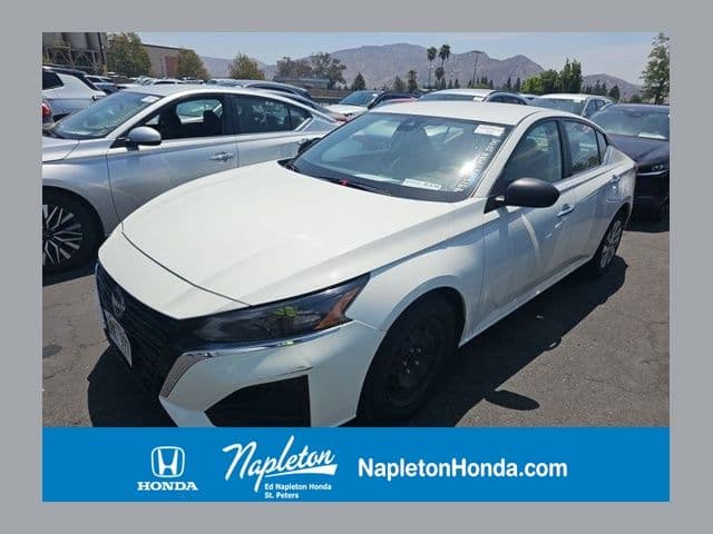 2024 Nissan Altima 2.5 S — photo 1 of 28