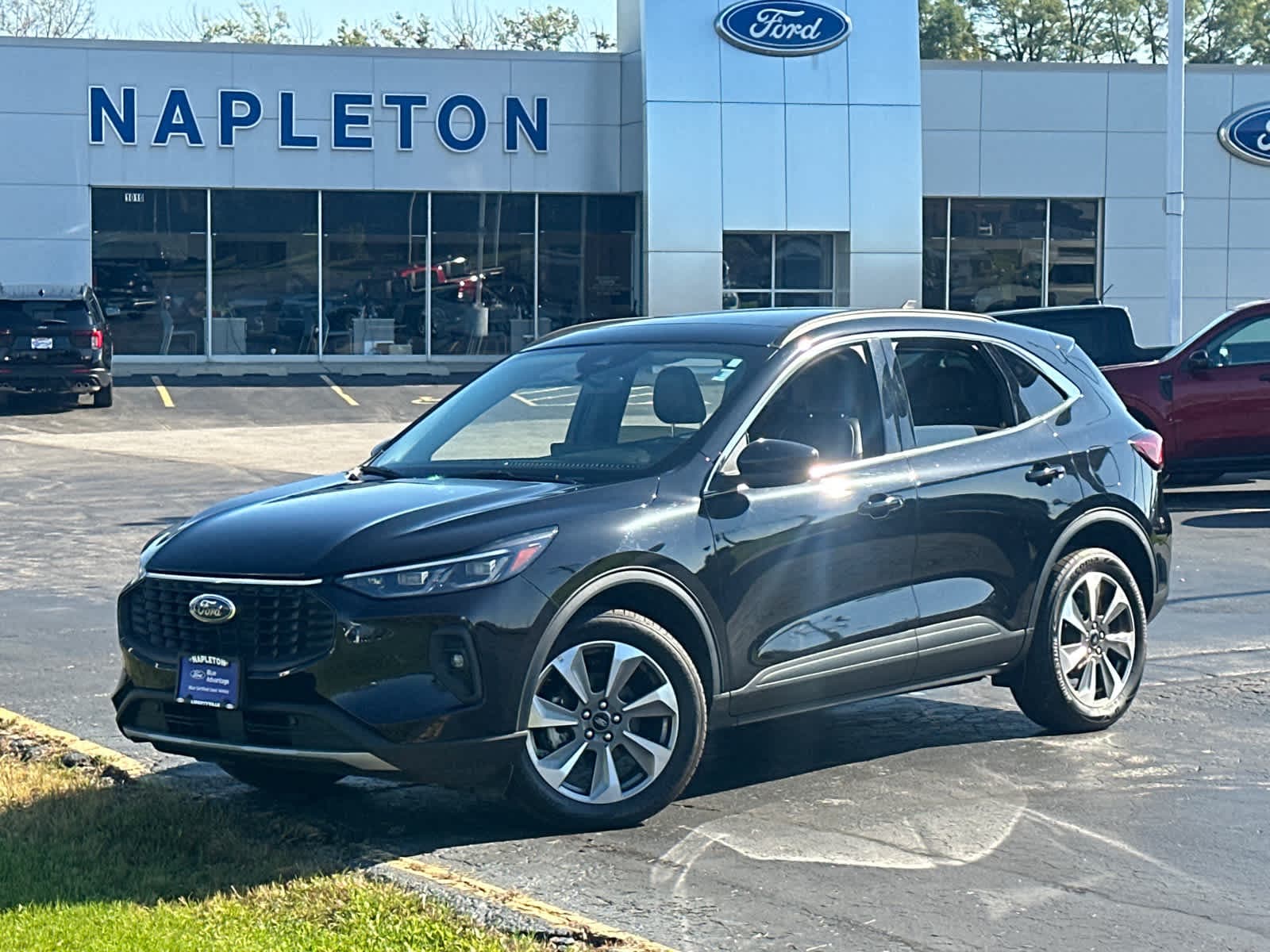2025 Ford Escape Platinum — photo 1 of 37