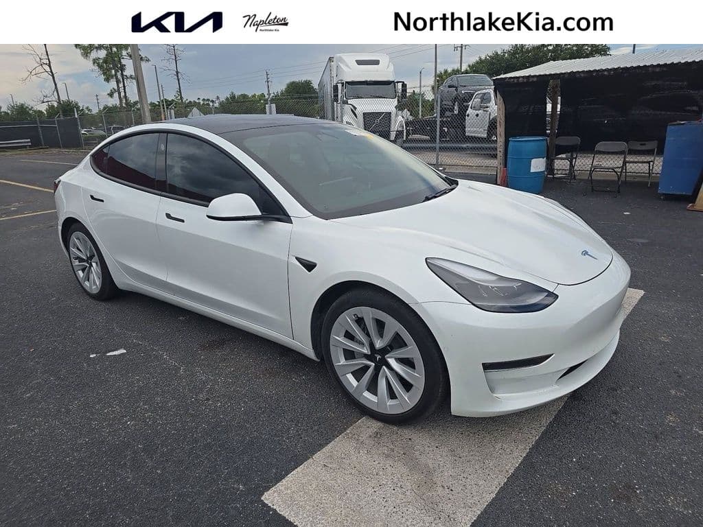 2021 Tesla Model 3 Long Range — photo 1 of 16