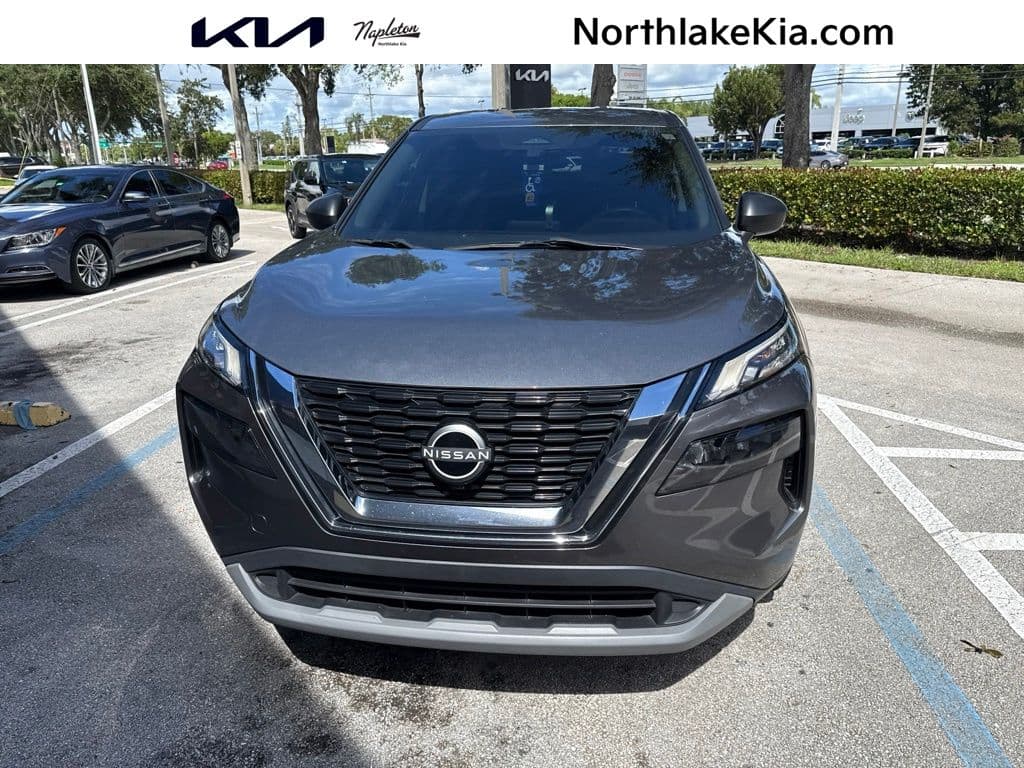 2023 Nissan Rogue S — photo 1 of 5