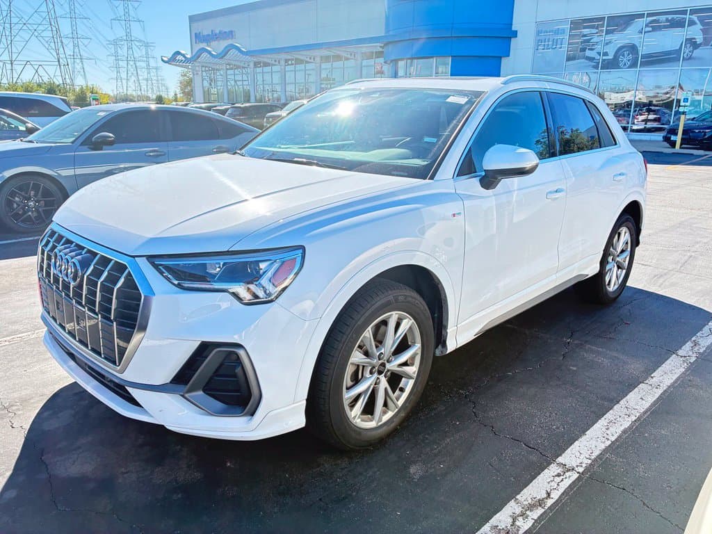 2025 Audi Q3 Premium — photo 1 of 2