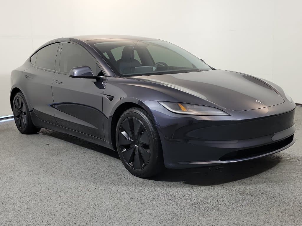 2025 Tesla Model 3 Long Range — photo 1 of 23