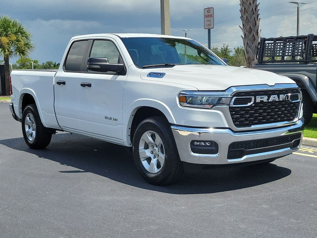 2025 RAM 1500 Big Horn/Lone Star — photo 1 of 25