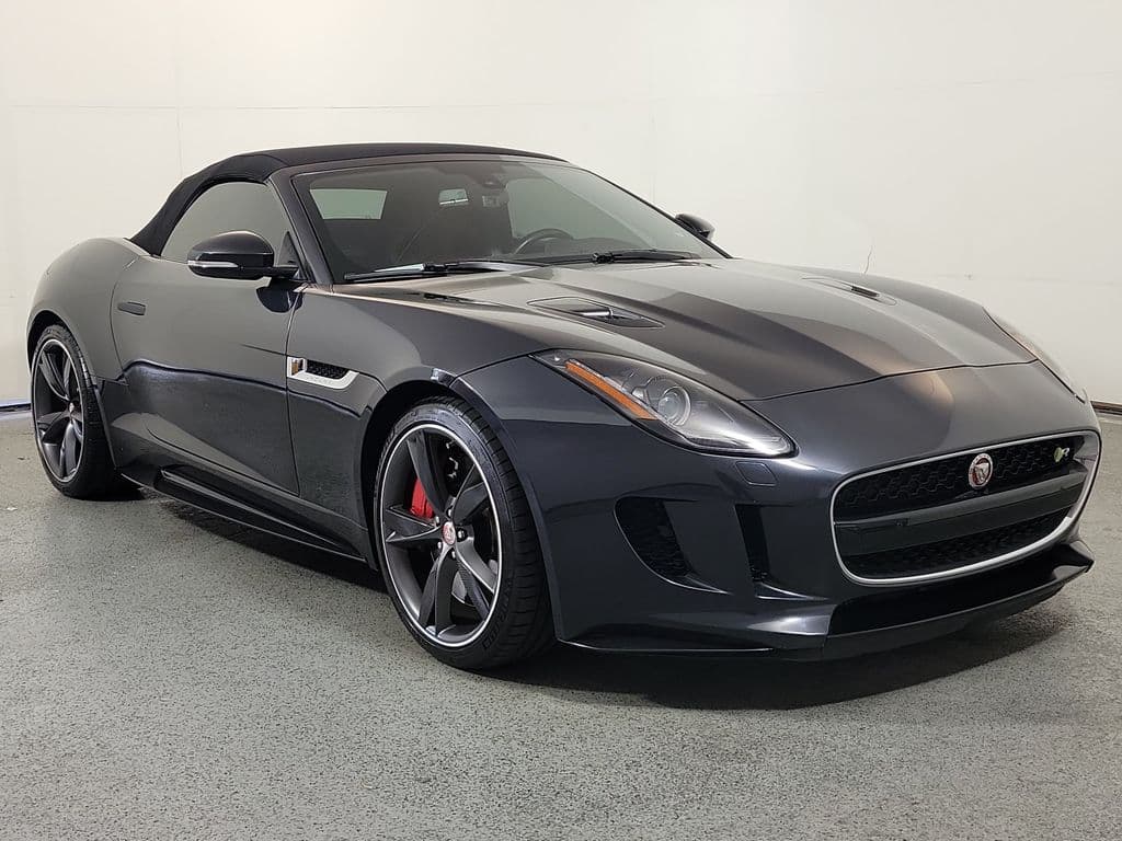 2016 Jaguar F-TYPE R — photo 1 of 24