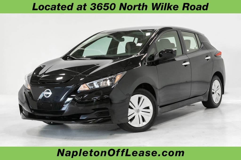 2025 Nissan Leaf S — photo 1 of 28