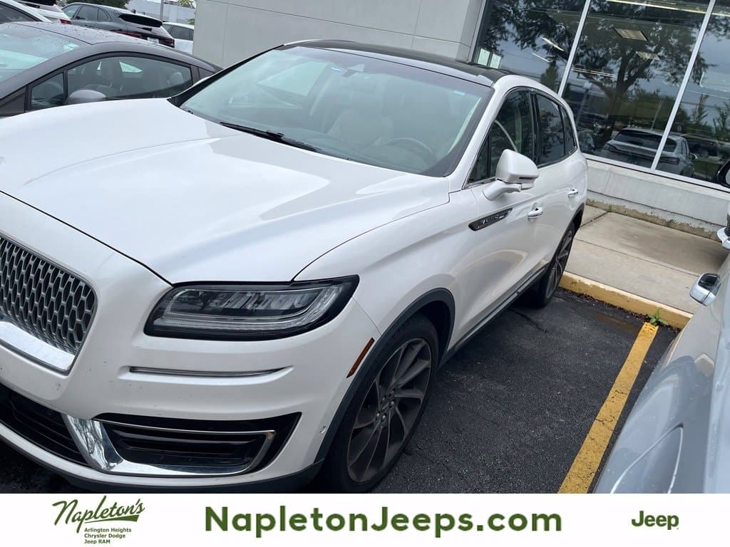 2019 Lincoln Nautilus Reserve — photo 1 of 13