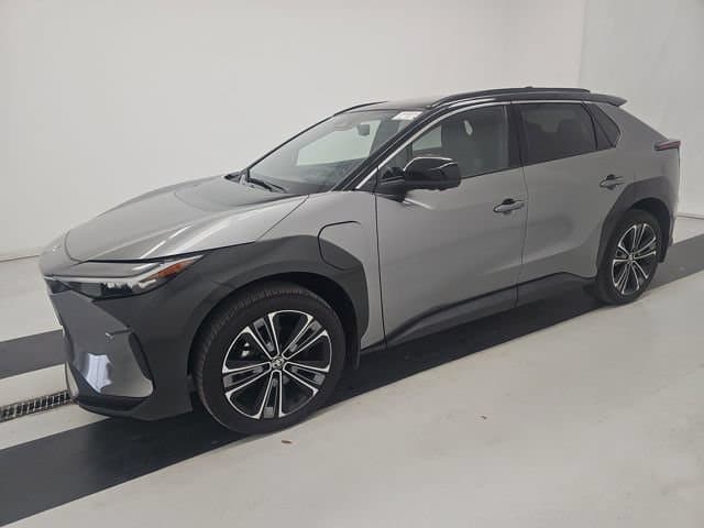 2023 Toyota bZ4X Limited — photo 1 of 11