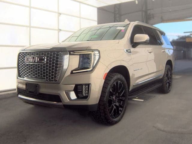 2022 GMC Yukon Denali — photo 1 of 11