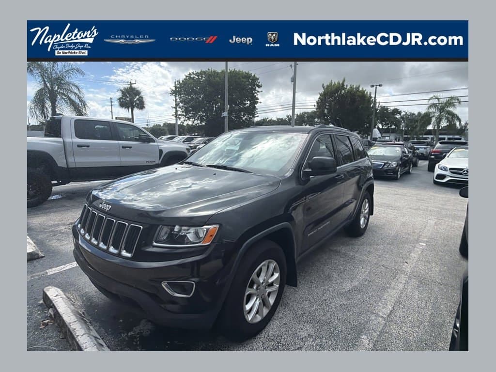 2015 Jeep Grand Cherokee Laredo — photo 1 of 19