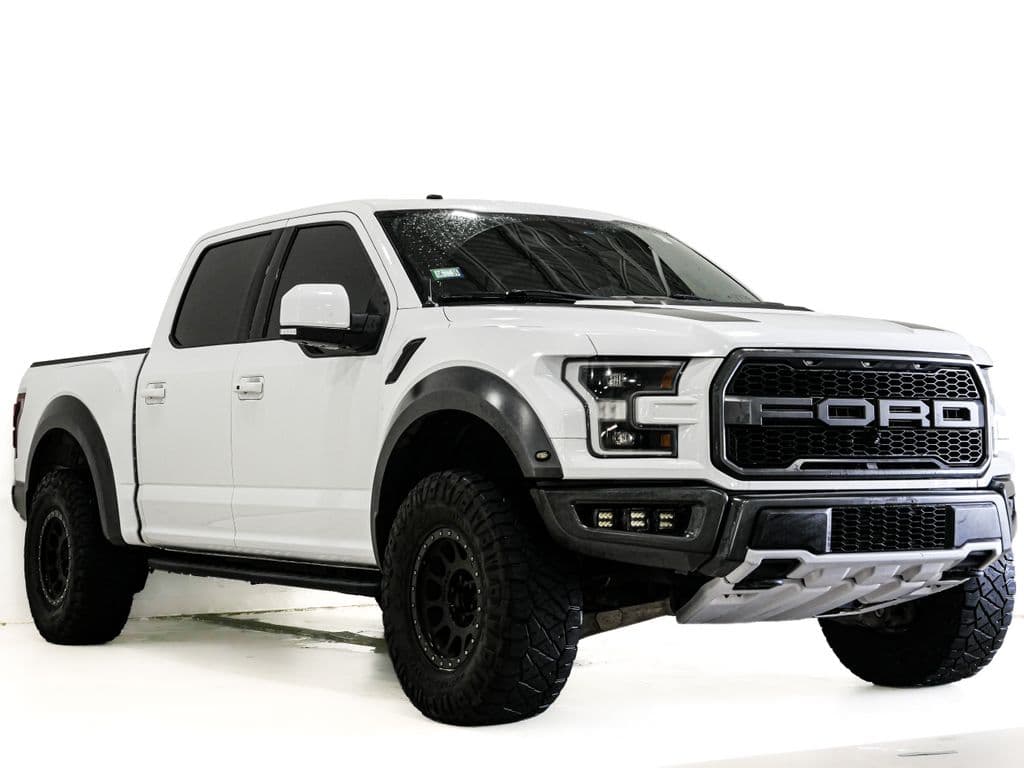 2018 Ford F-150 Raptor — photo 1 of 27
