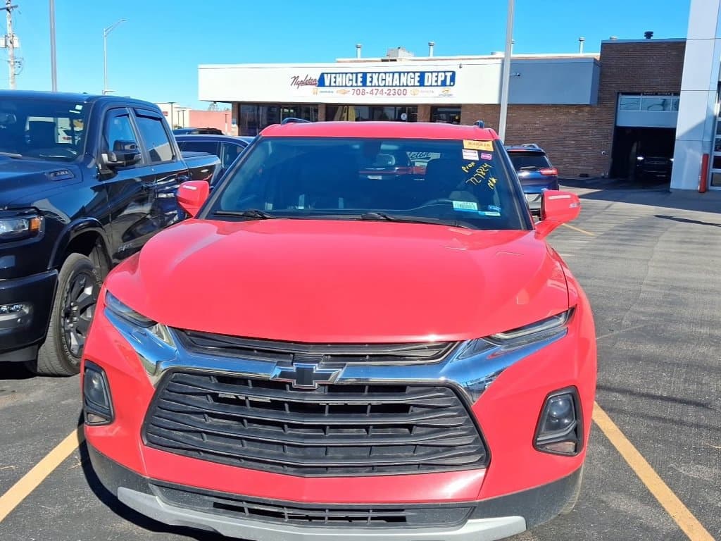 2020 Chevrolet Blazer LT — photo 1 of 3