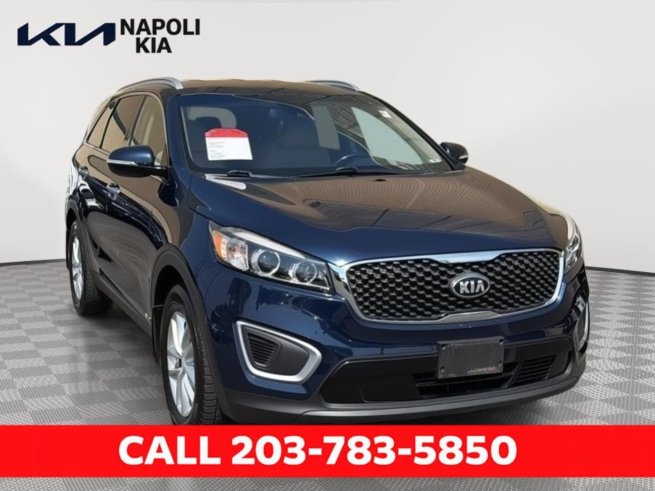 2018 Kia Sorento 2.4L LX — photo 1 of 10