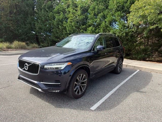 2017 Volvo XC90 Base — photo 1 of 4