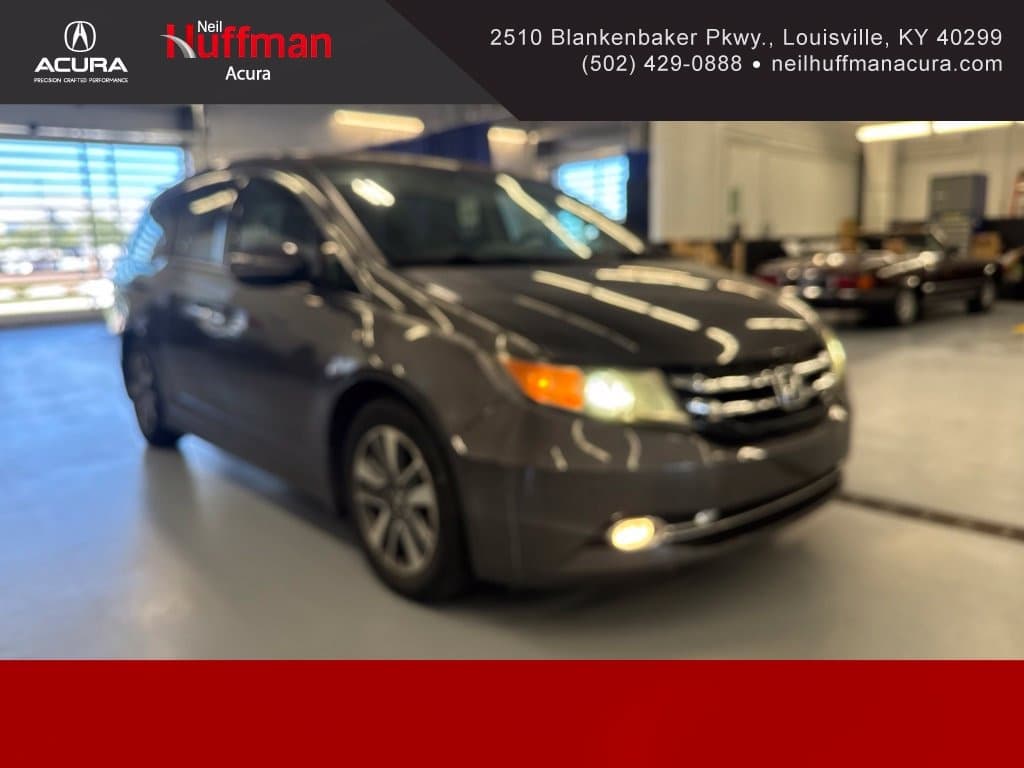 2016 Honda Odyssey Touring — photo 1 of 21