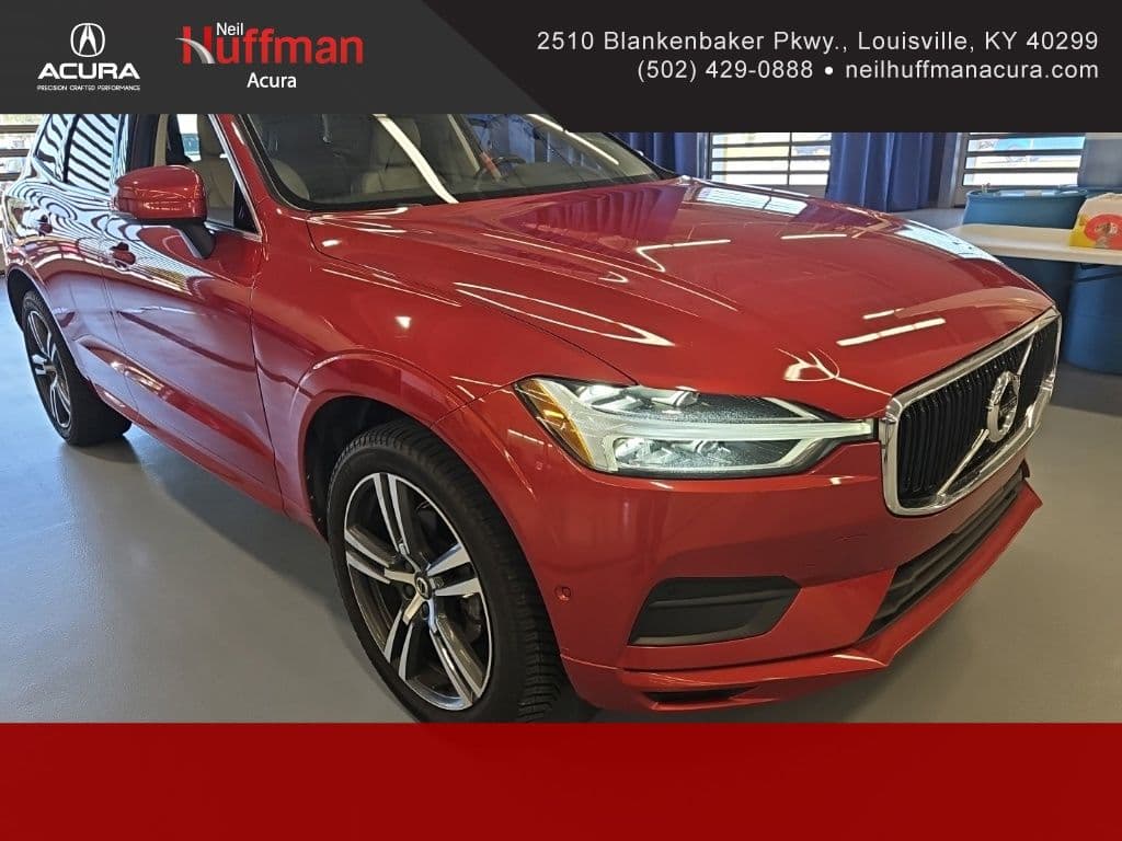 2019 Volvo XC60 Momentum — photo 1 of 21