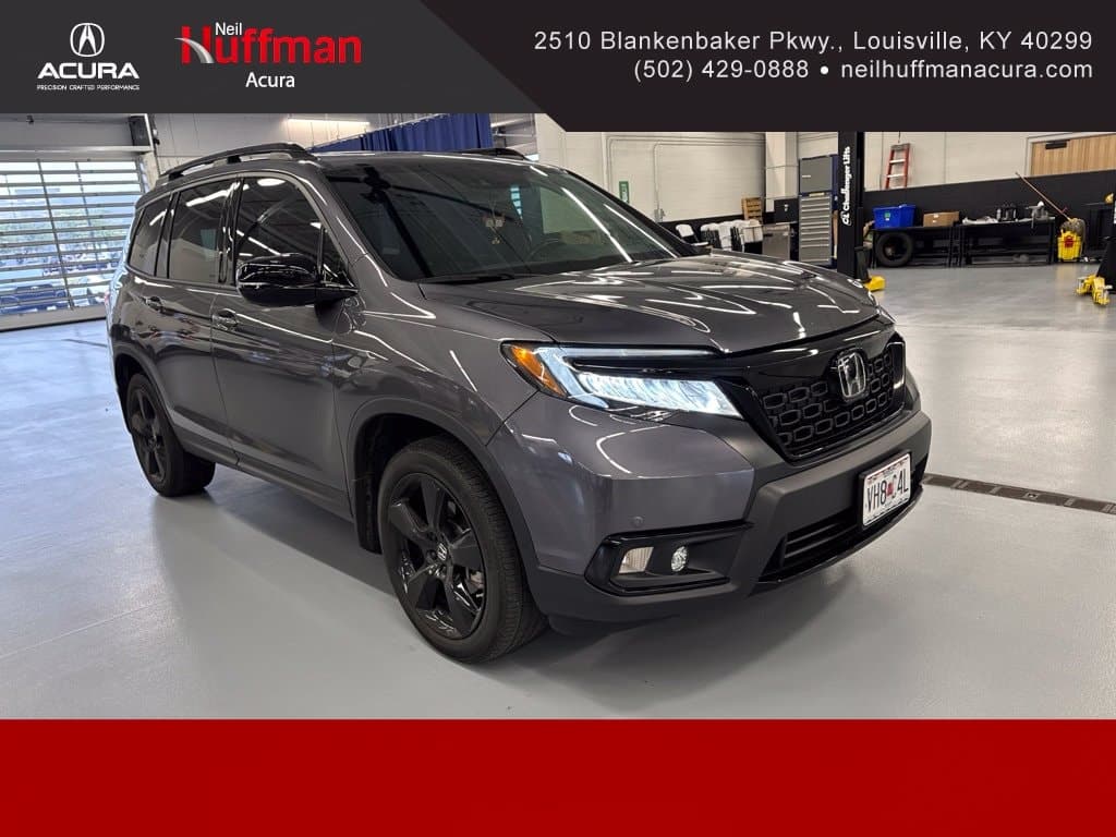 2021 Honda Passport Elite — photo 1 of 10