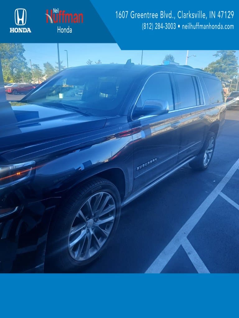 2019 Chevrolet Suburban Premier — photo 1 of 6