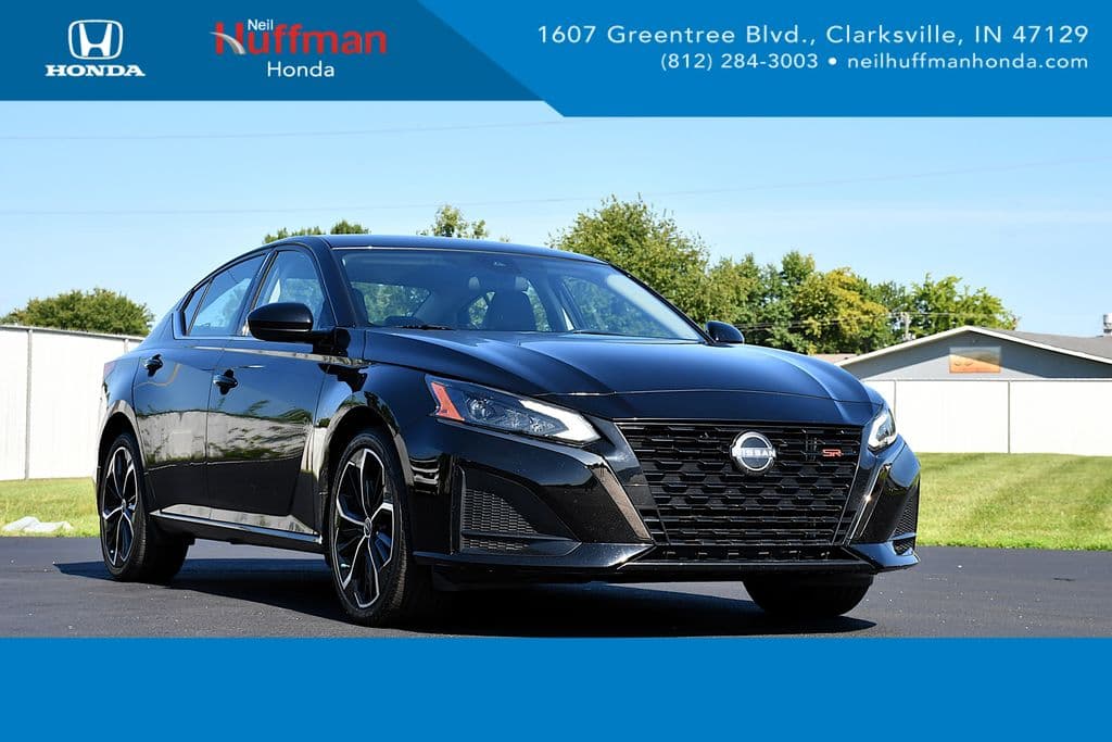 2024 Nissan Altima 2.5 SR — photo 1 of 34