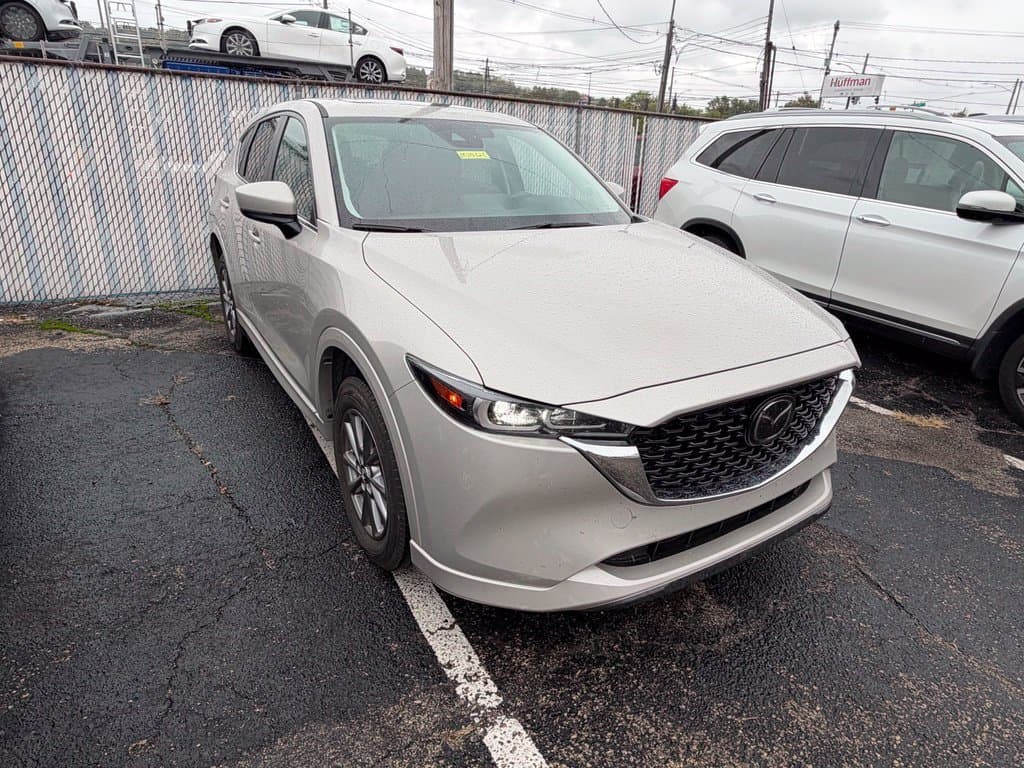 2025 Mazda CX-5 2.5 S Preferred Package — photo 1 of 12