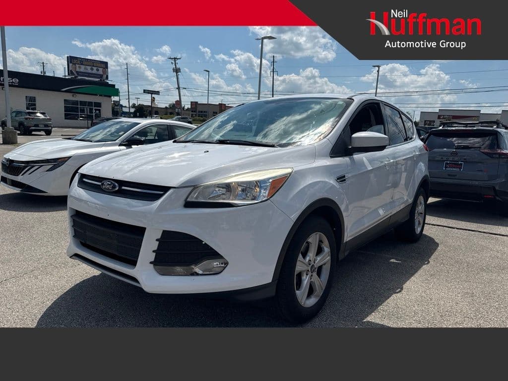 2015 Ford Escape SE — photo 1 of 12