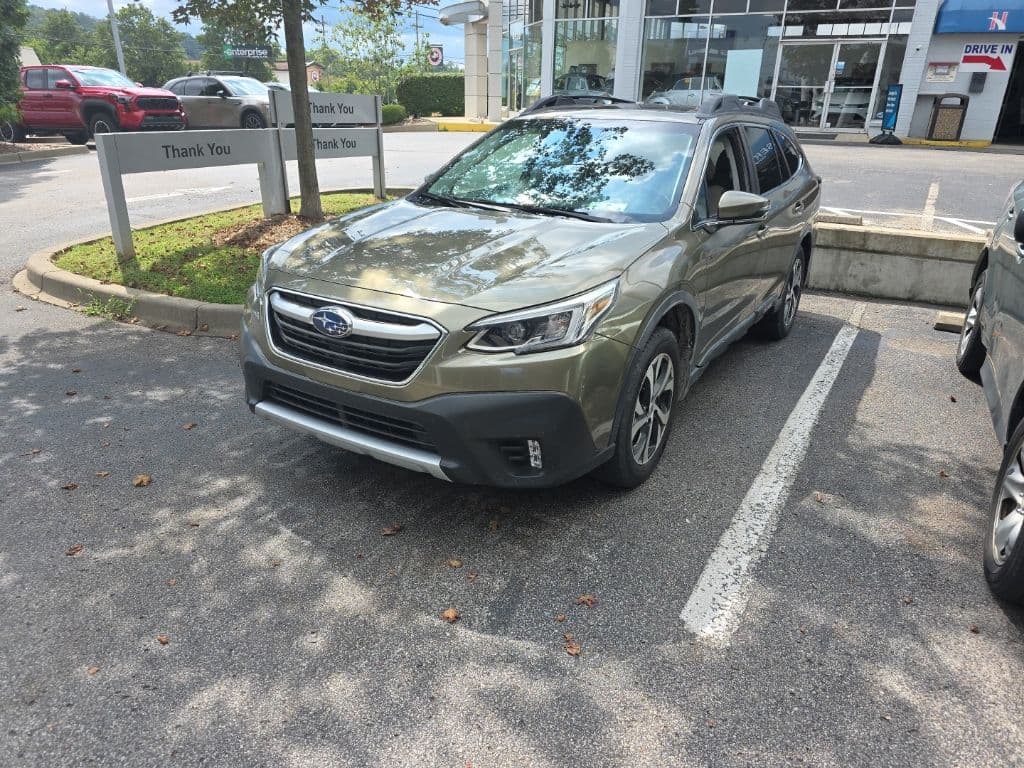 2020 Subaru Outback Limited — photo 1 of 11
