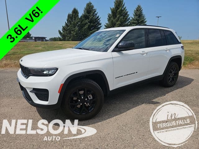 2024 Jeep Grand Cherokee Altitude X — photo 1 of 40