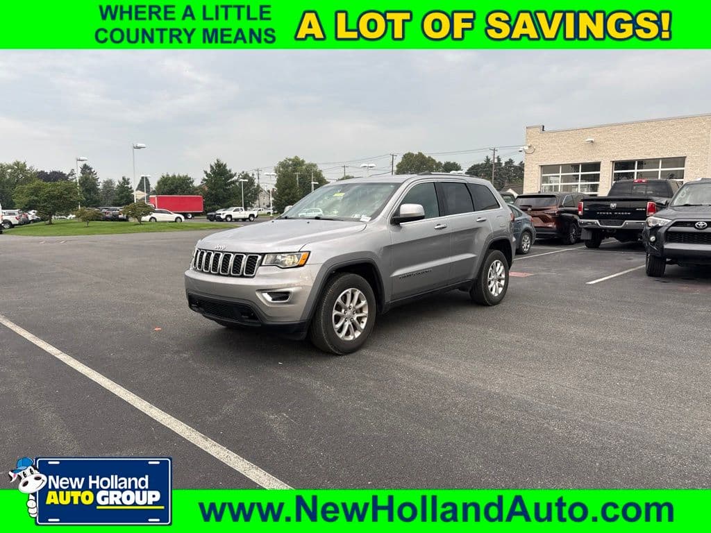 2021 Jeep Grand Cherokee Laredo E — photo 1 of 13