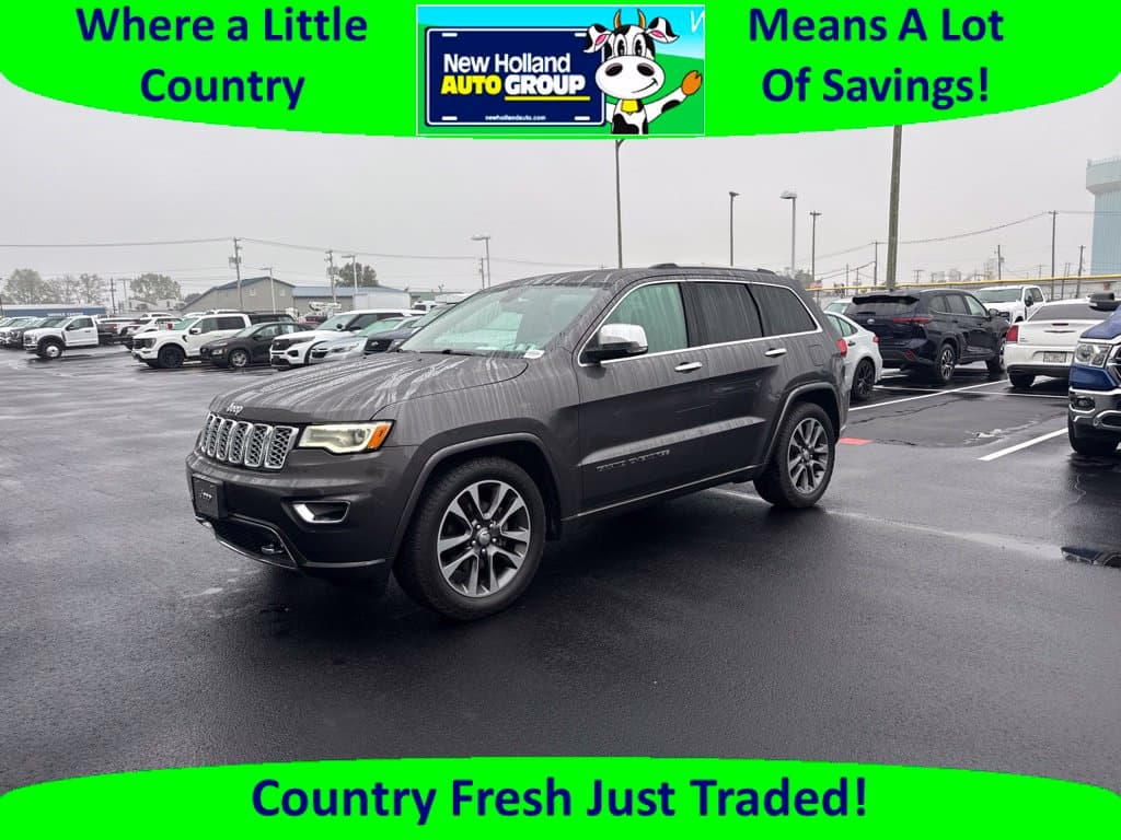 2017 Jeep Grand Cherokee Overland — photo 1 of 10