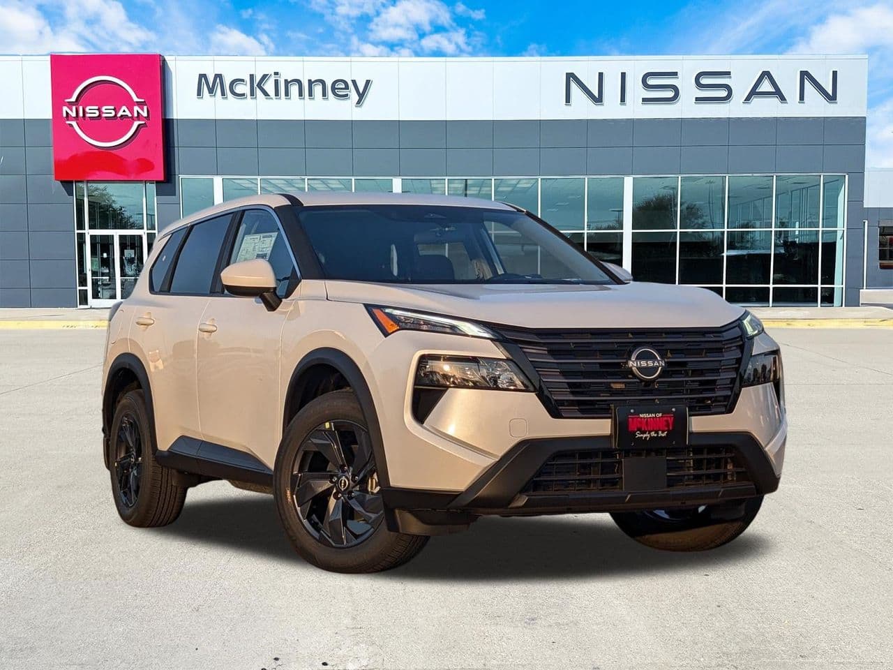 2026 Nissan Rogue SV — photo 1 of 21