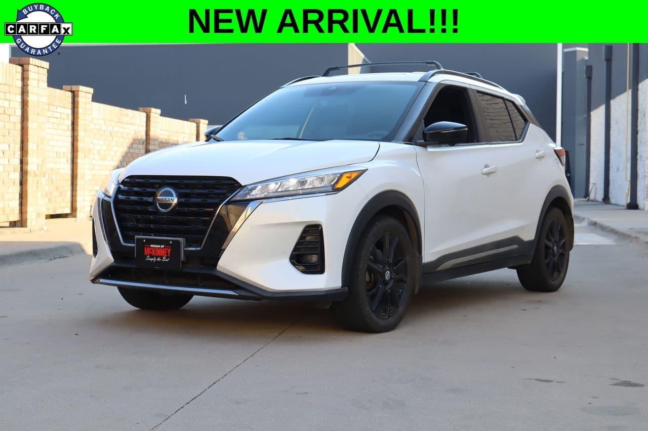 2021 Nissan Kicks SR — photo 1 of 29