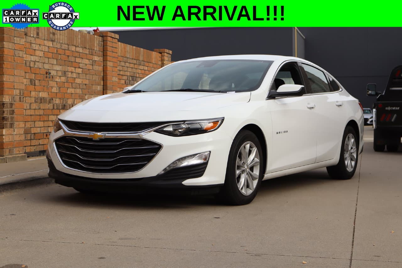 2025 Chevrolet Malibu Base — photo 1 of 28