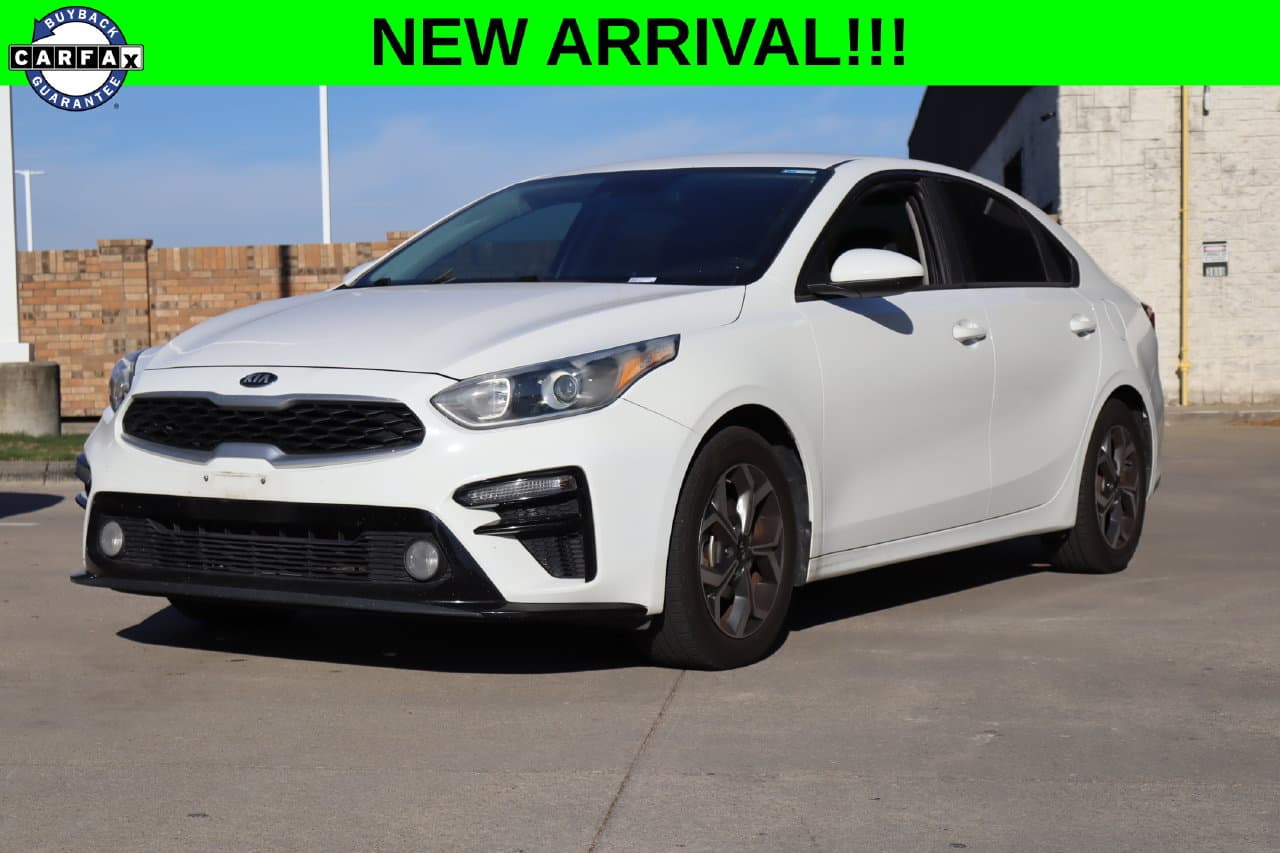 2019 Kia Forte LXS — photo 1 of 27