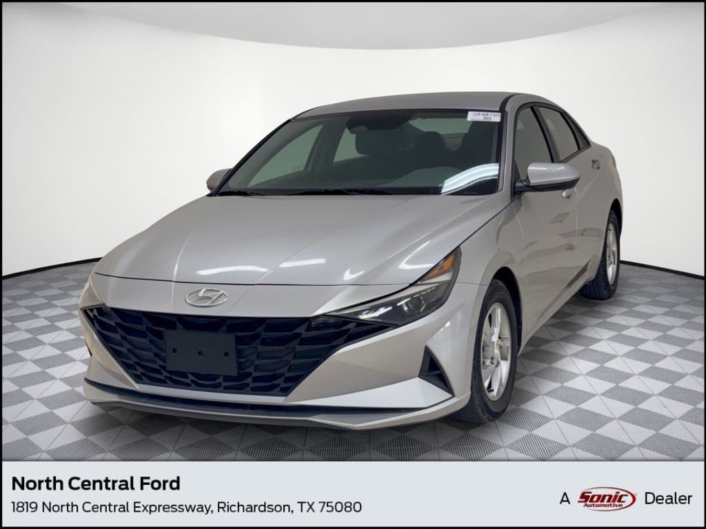 2021 Hyundai Elantra SE — photo 1 of 10
