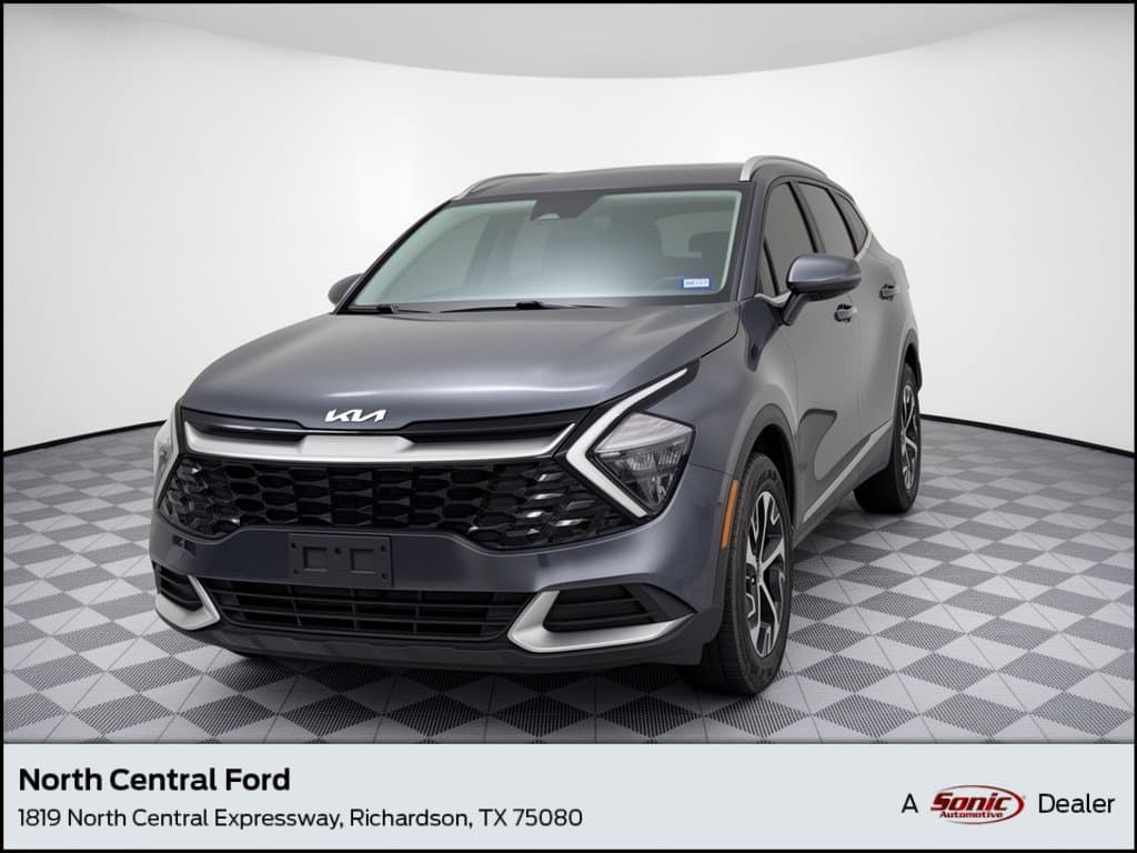 2023 Kia Sportage EX — photo 1 of 10