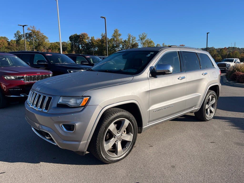 2015 Jeep Grand Cherokee Overland — photo 1 of 12