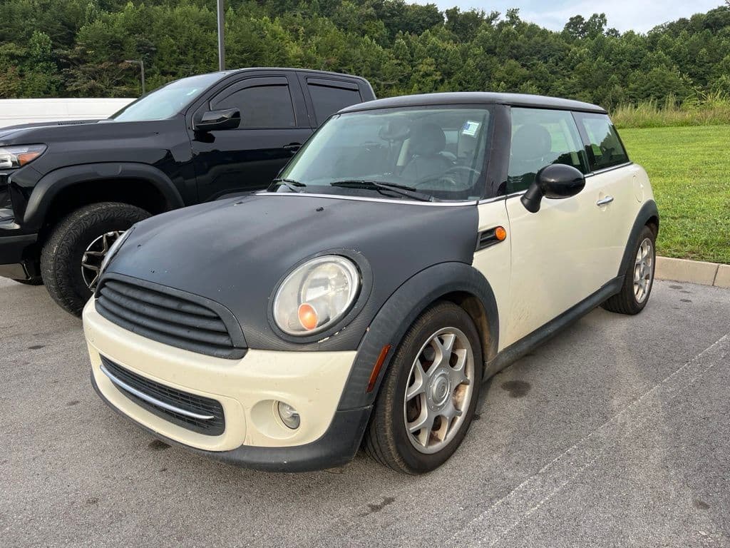 2011 Mini Cooper Base — photo 1 of 6