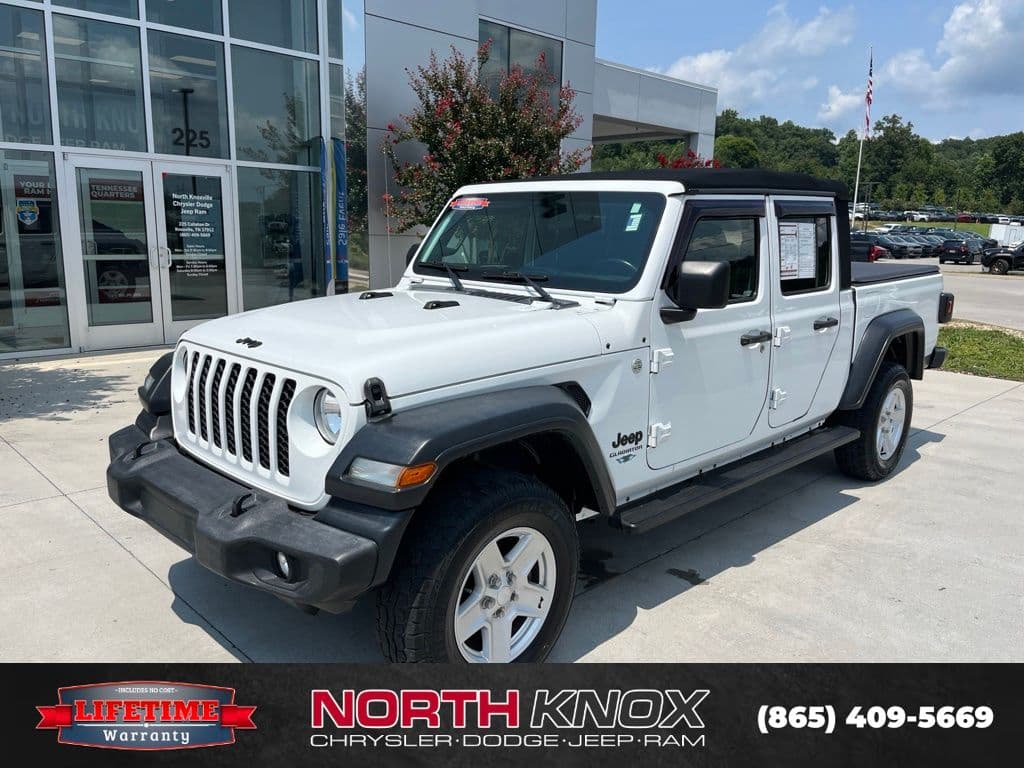 2020 Jeep Gladiator Sport — photo 1 of 31