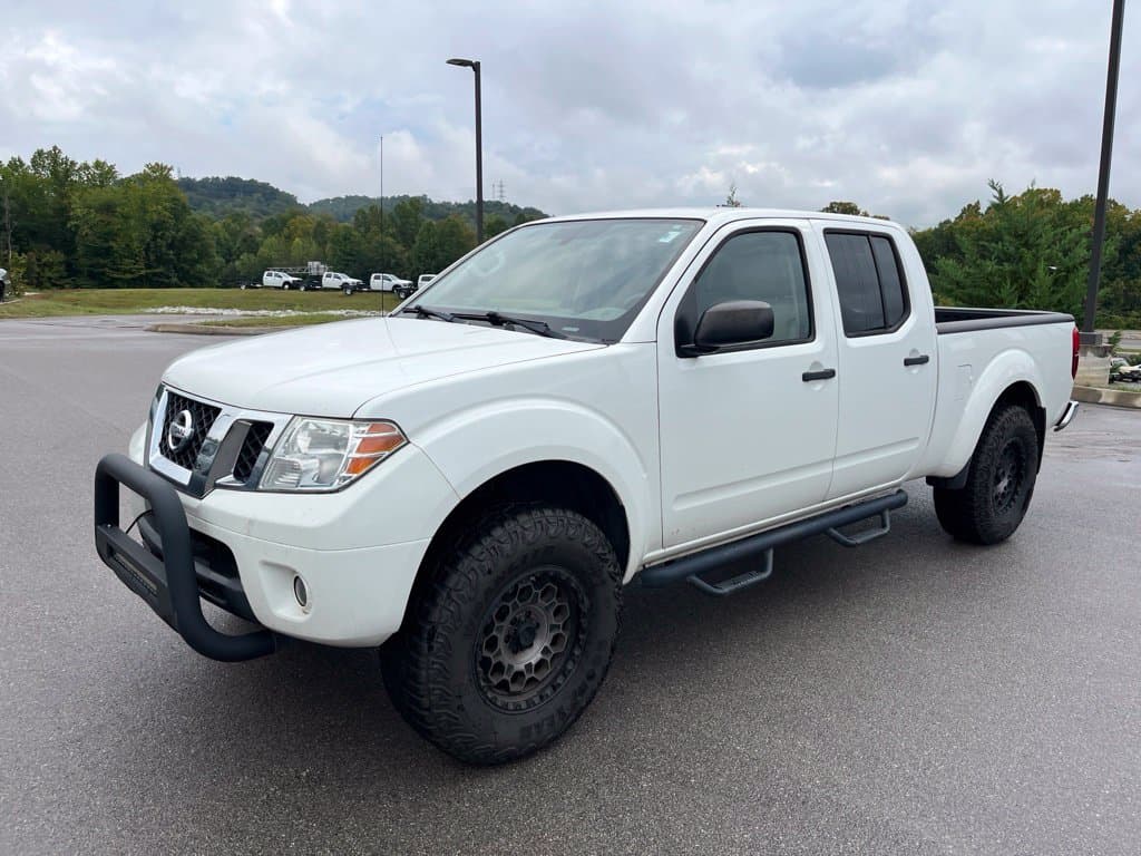 2019 Nissan Frontier SV — photo 1 of 11