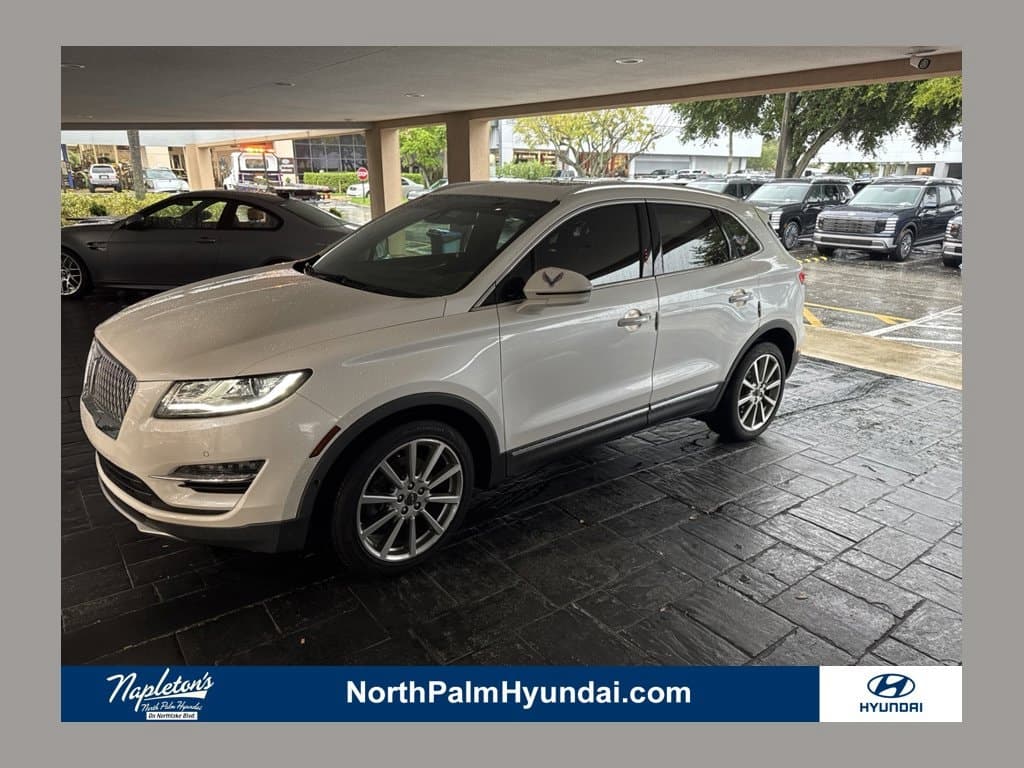 2019 Lincoln MKC Reserve — photo 1 of 29