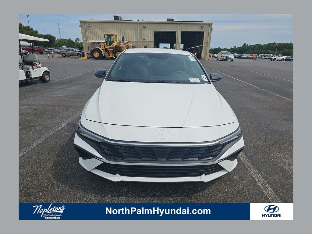 2026 Hyundai Elantra SEL Sport — photo 1 of 31