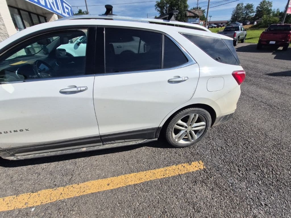 2018 Chevrolet Equinox Premier w/2LZ — photo 1 of 6