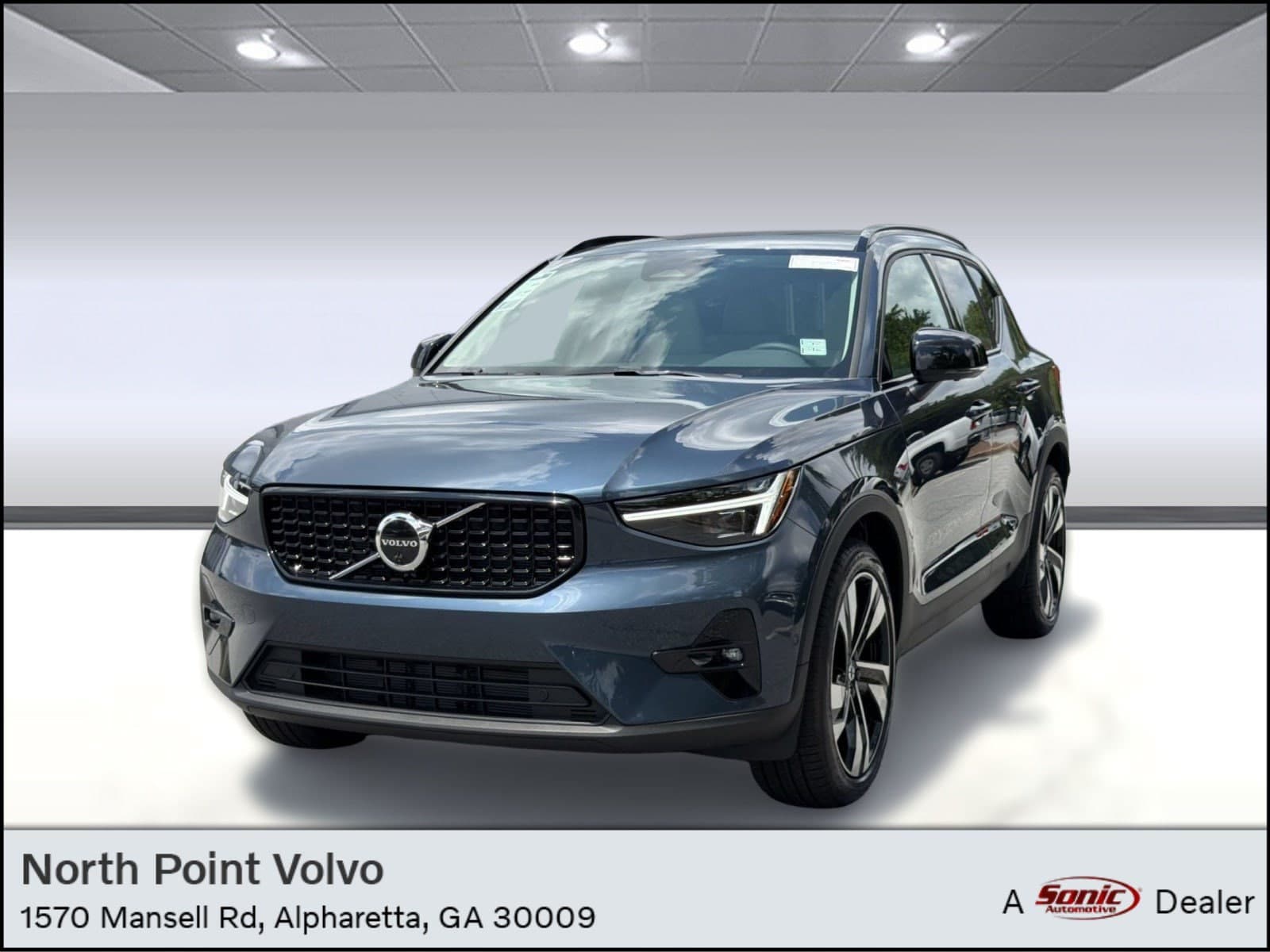 2026 Volvo XC40 B5 Ultra — photo 1 of 31