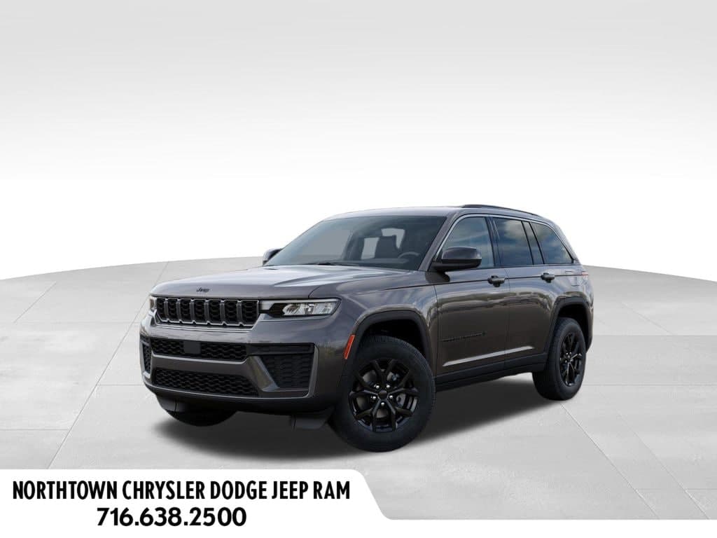2026 Jeep Grand Cherokee Altitude — photo 1 of 54