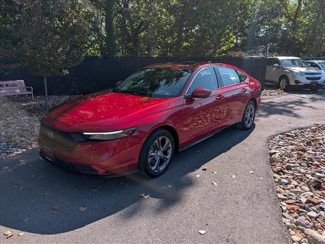2024 Honda Accord Hybrid EX-L — photo 1 of 41