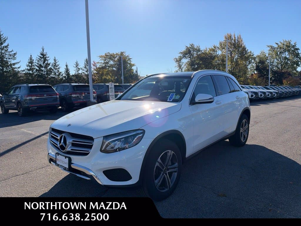 2019 Mercedes-Benz GLC GLC 300 — photo 1 of 13